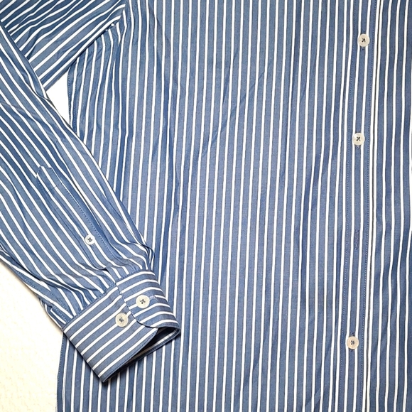 RW&CO Men's Medium Dress Shirt - Picture 2 of 9